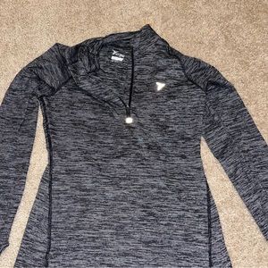 Old navy active sweatshirt